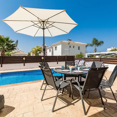 Villa Amesta Protaras