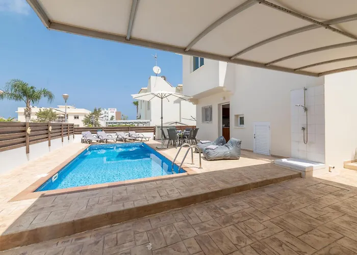 Villa Amesta *