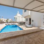 Villa Amesta *